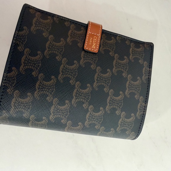 Celine Travel Kit - Picture 8 of 8